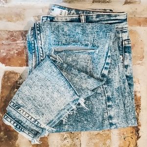 Bershka Acid Wash Distressed High Rise Ankle Jeans